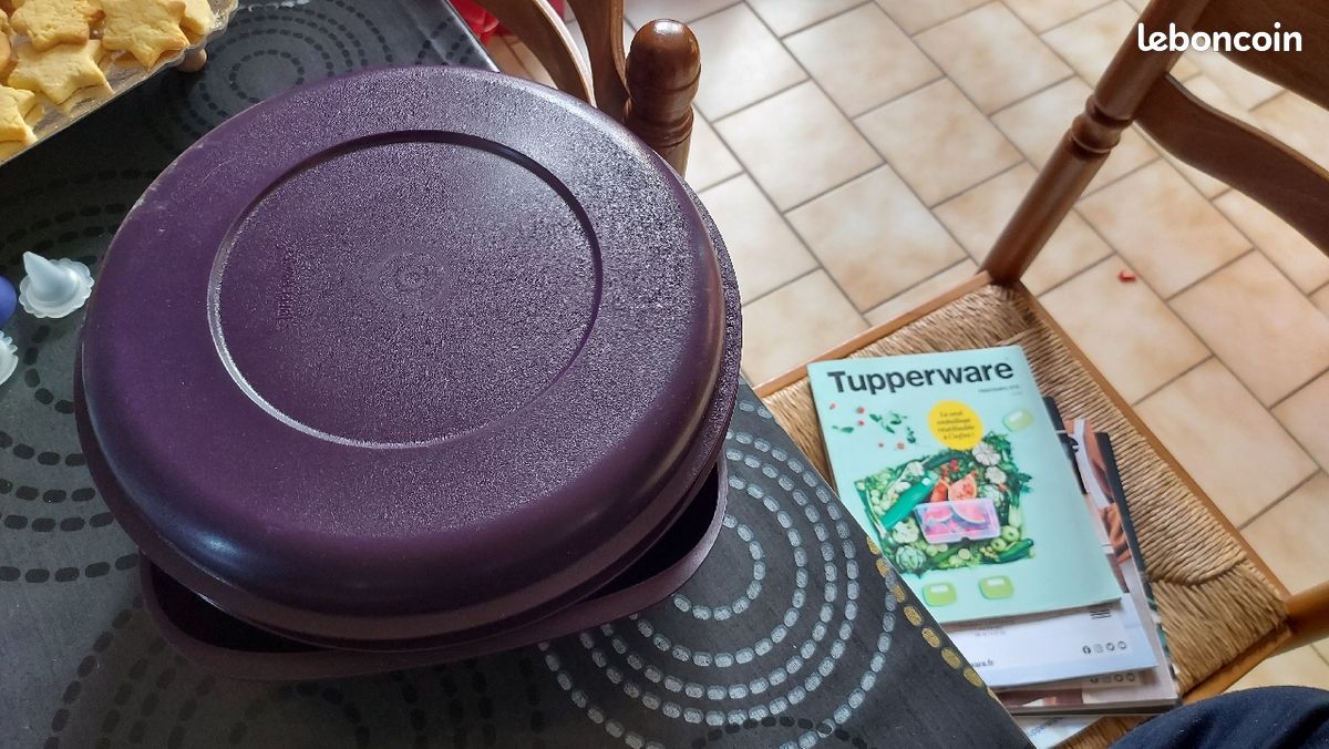 Tupperware (image 6)