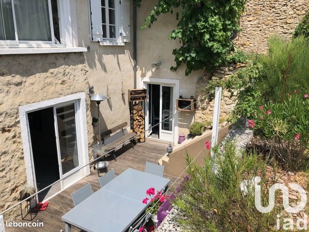 Propriété 6 pièces 160 m²