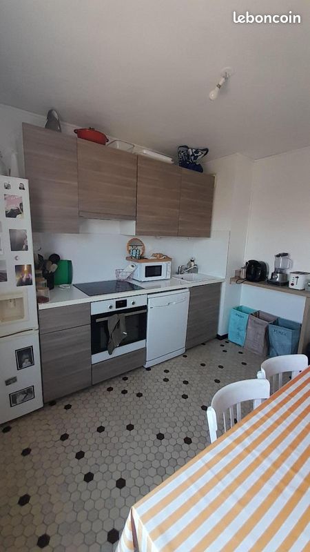 Appartement 2 pièces 50 m² · à Saint-Étienne · 50 m² · 550 €