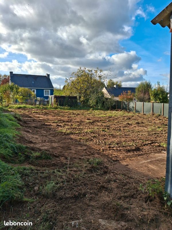 Terrain 620 m² · à Saint-Jean-Brévelay · 55 000 €