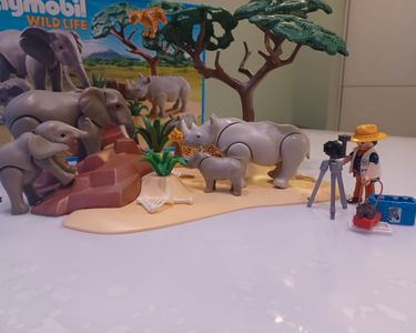 Playmobil 5417 – Figurines Animaux De La Savane Avec Photographe, Occasion Bon état