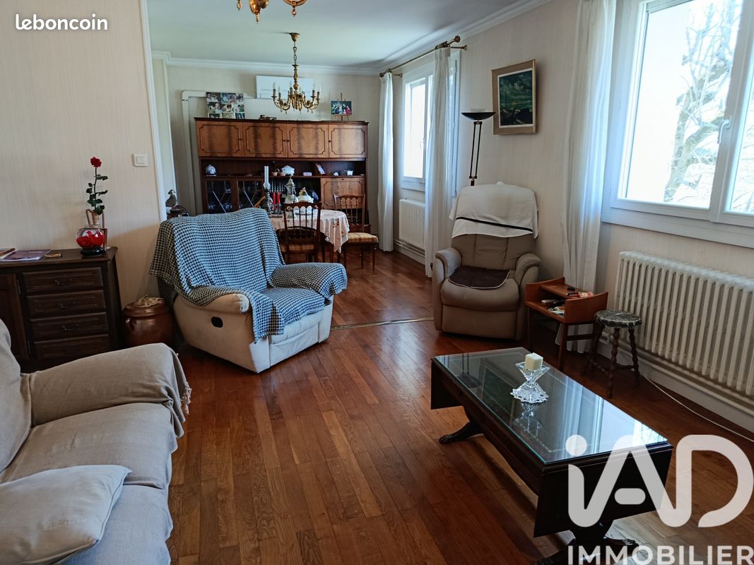 Appartement 5 pièces 96 m² · à Grenoble · 96 m² · 209 000 €