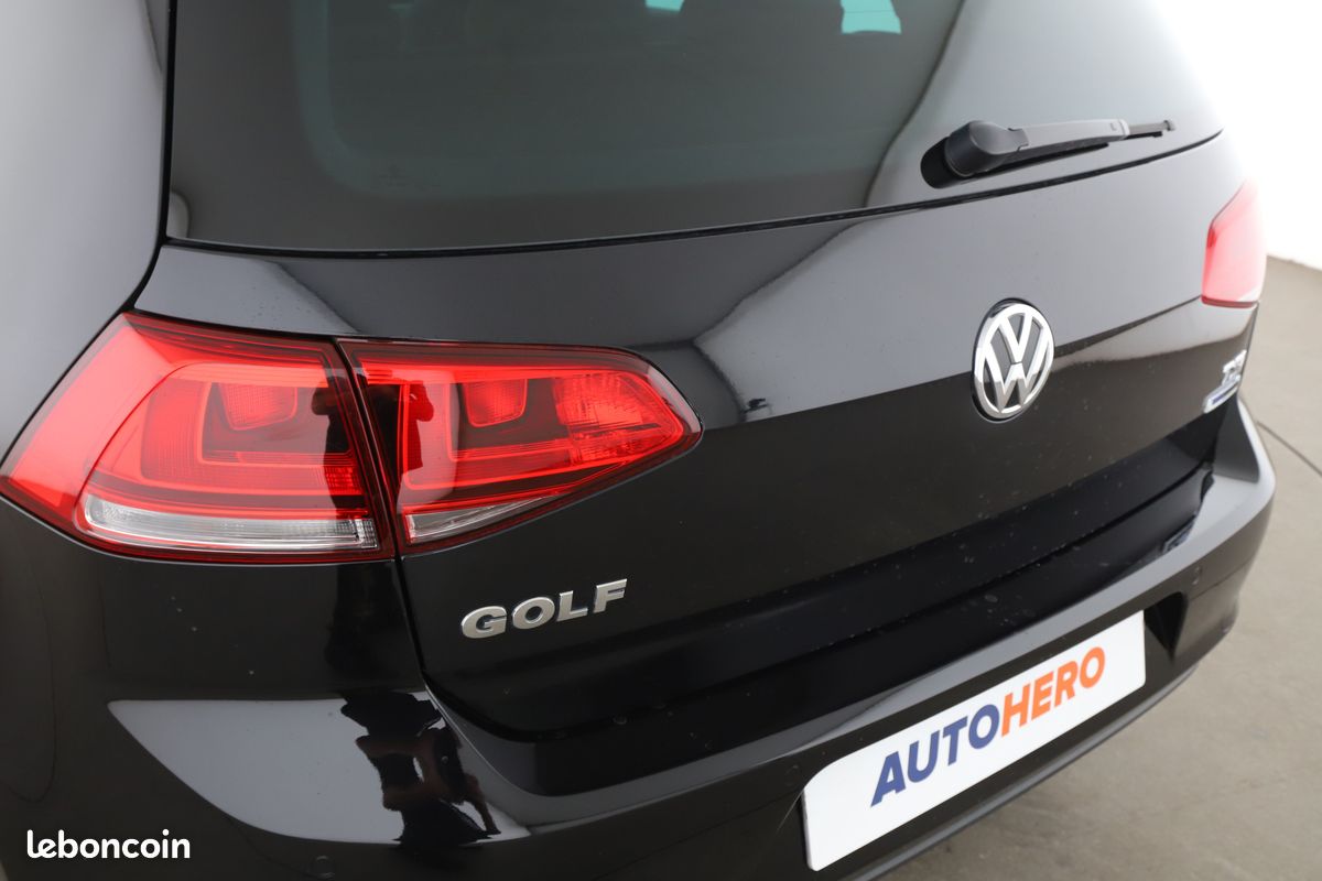 Volkswagen Golf VII 1.4 TSI BlueMotion DSG7 5P 125 ch (image 28)