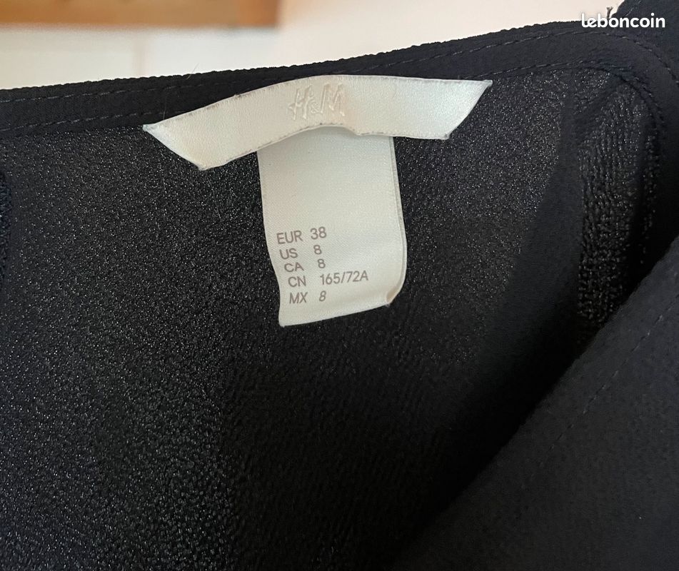 Combi short H&M noire– taille M – très bon état (image 3)