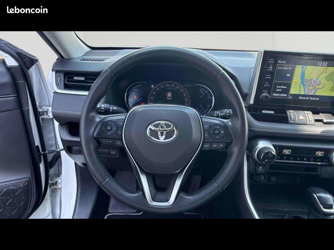 Toyota RAV4 Hybride 218ch Dynamic 2WD (image 13)