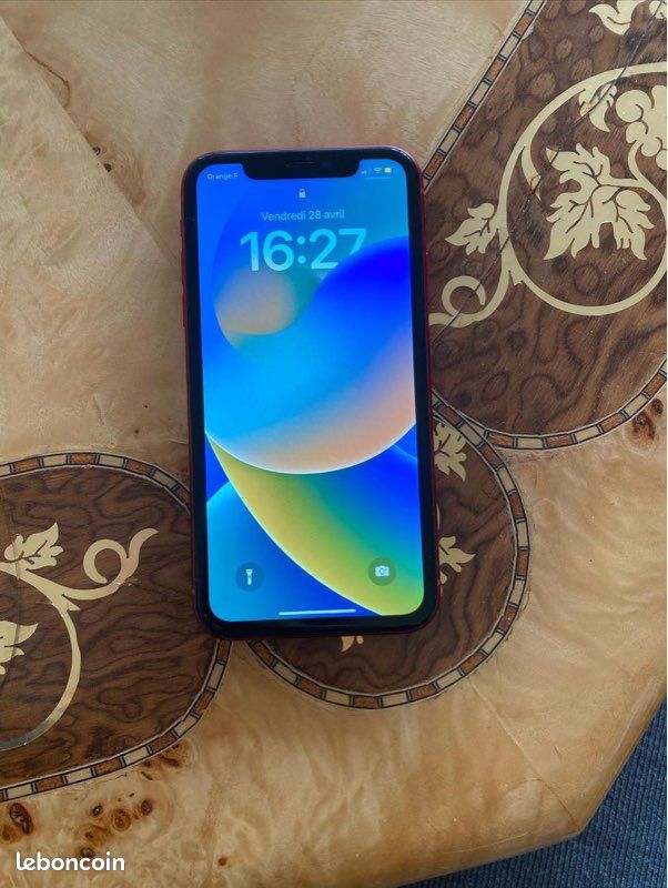 IPhone XR je le vend pas cher et négociable (image 2)