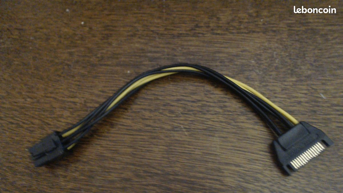 Adaptateur SATA vers PCIe 6 broches (image 1)