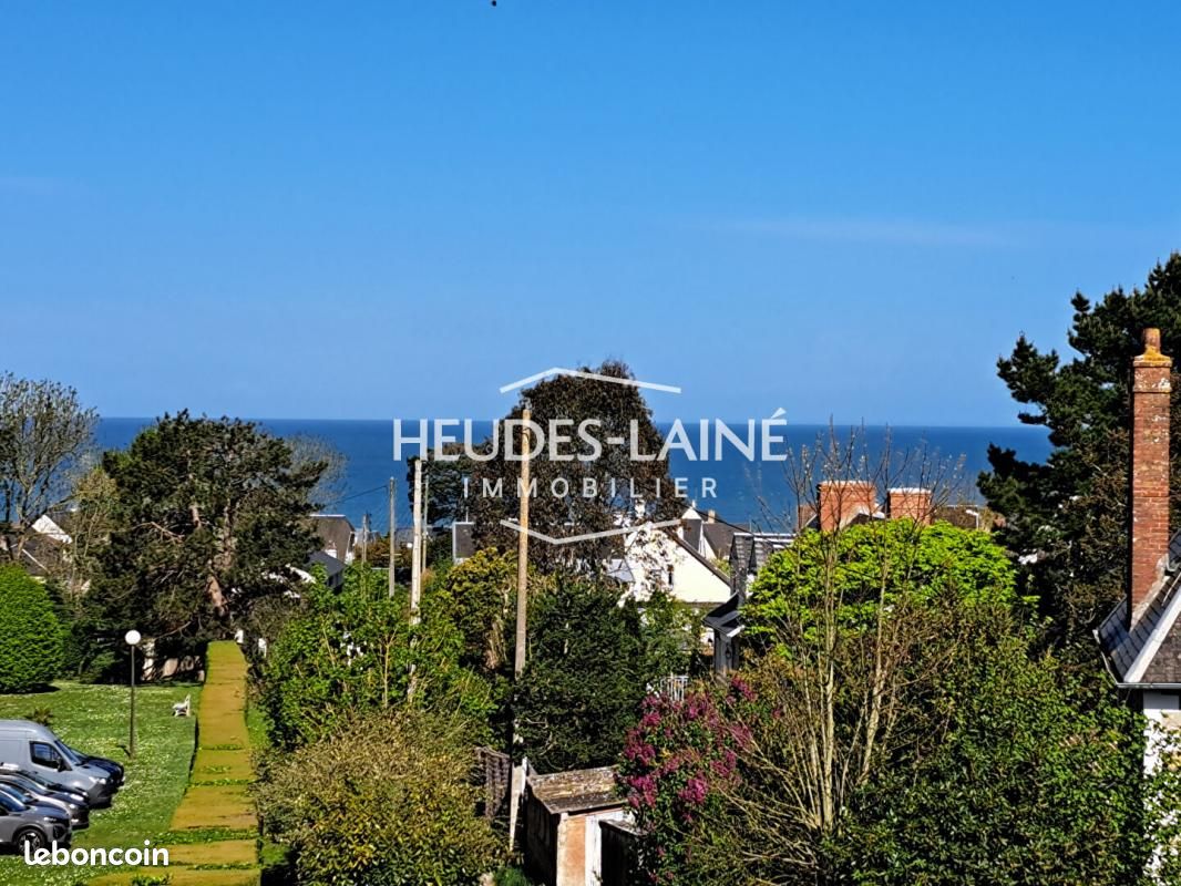 Maison 6 pièces 127 m² · à Donville-les-Bains · 127 m² · 399 500 €
