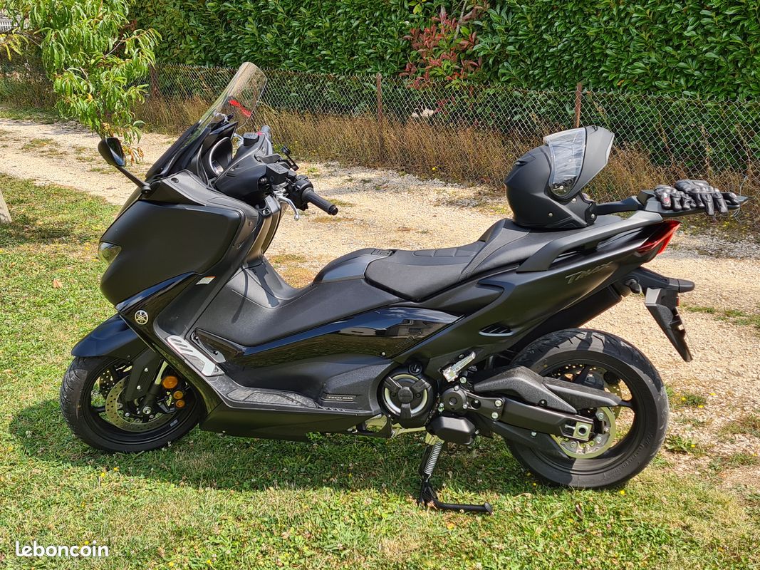 Yamaha tmax 560 tech (image 2)