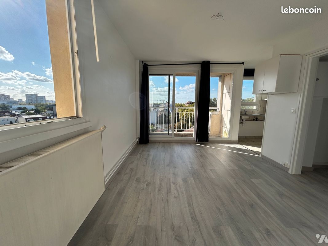 Appartement 1 pièce 23 m² · à Maisons-Alfort · 23 m² · 100 000 €