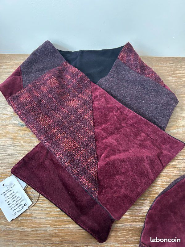 Ensemble béret + écharpe - Bordeaux/Violet - Pinault - Neuf avec étiquette (image 2)