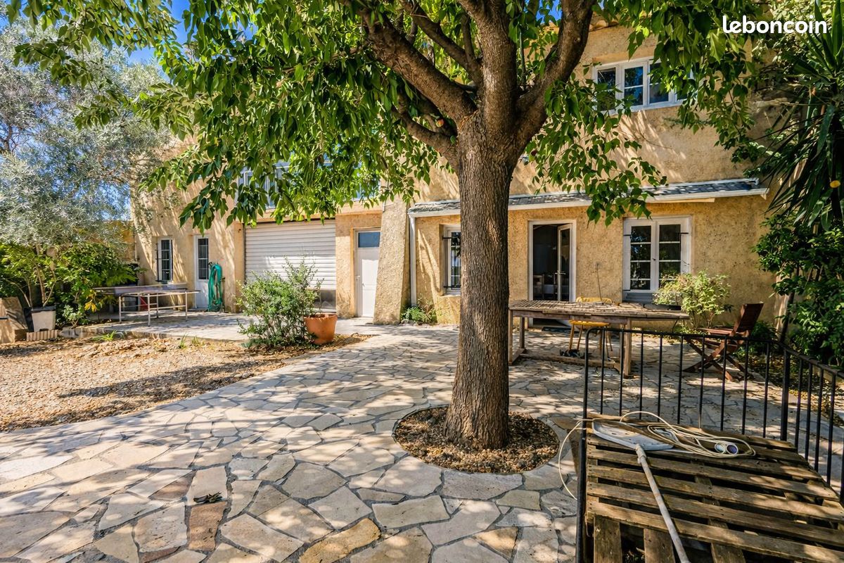 Maison 7 pièces 190 m² · à Homps · 190 m² · 339 000 €