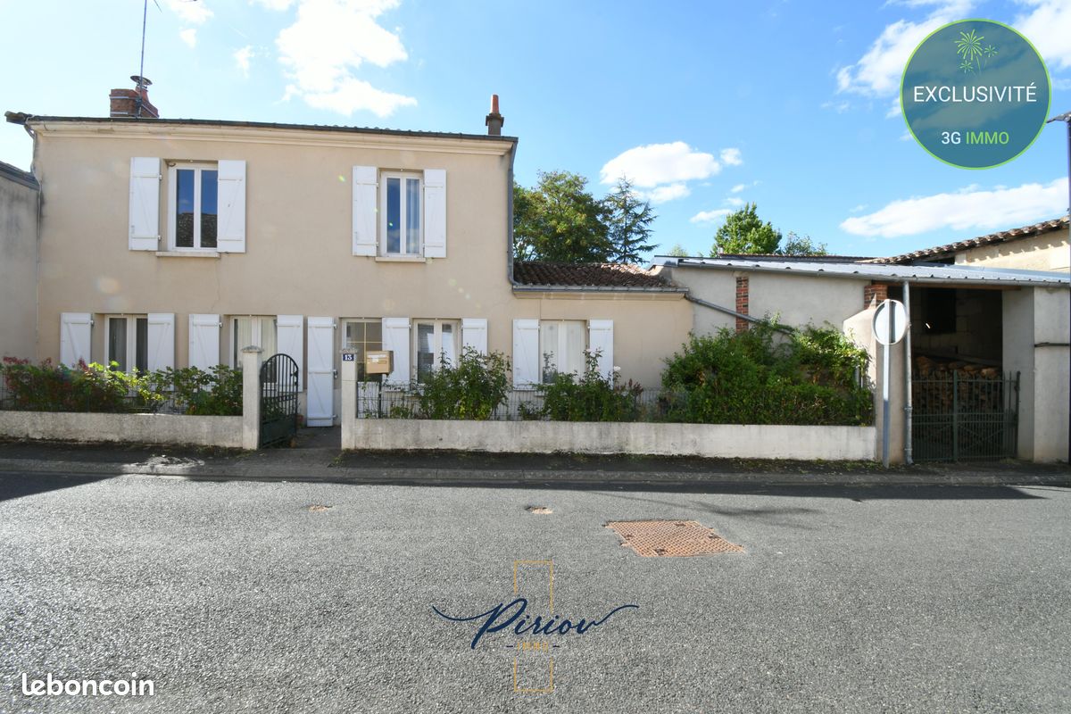 Maison 6 pièces 102 m² · à Lys-Haut-Layon · 102 m² · 133 560 €