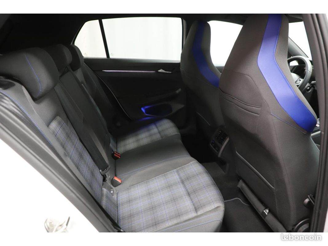 VOLKSWAGEN GOLF VIII GTE 1.4 eHybrid 245 - DSG 6 (image 18)