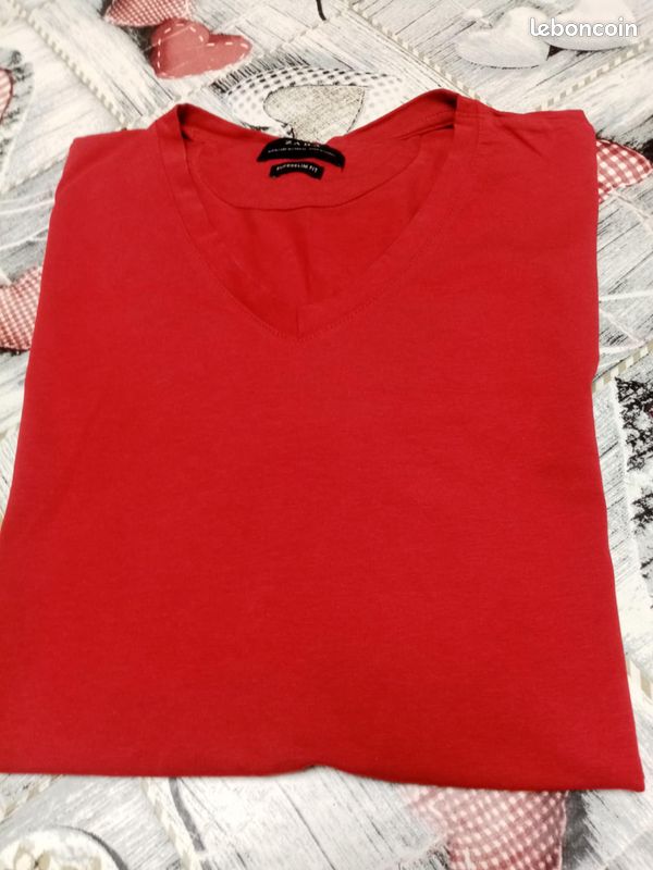 Tee shirt rouge XL (image 1)