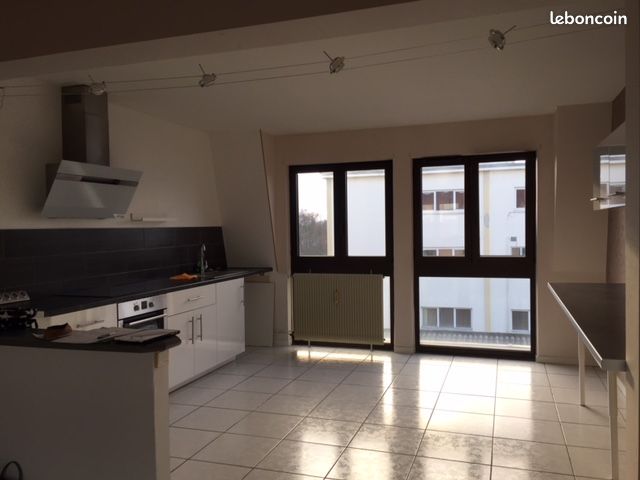 Appartement 3 pièces 105 m² · à Strasbourg · 105 m² · 960 €/mois