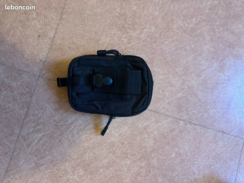 Pochette verticale plusieurs rangements GPB (image 1)