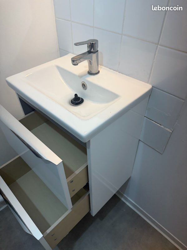 Lavabo (image 1)