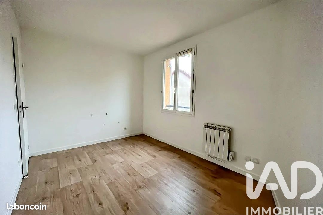 Appartement a louer taverny - 3 pièce(s) - 66 m2 - Surfyn