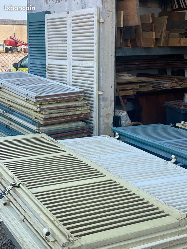 77 persiennes en bois exotique – idéales pour claustra, séparation & surcyclage (image 1)