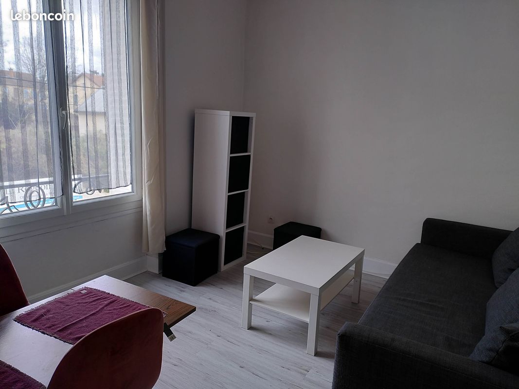 Appartement 2 pièces 36 m² · à Moulins · 36 m² · 440 €/mois