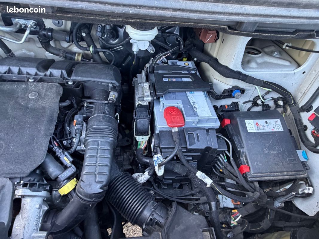 Citroën Spacetourer XL JUMPY HDI 120 DIN 9 P + DISTRIBUTION + TURBO NEUF FACTURES A L’APPUI (image 19)