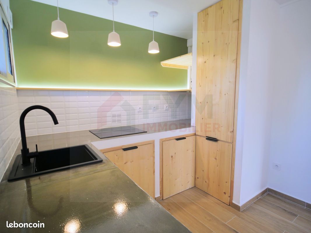 Appartement 4 pièces 73 m² · à Saint-Pierre · 73 m² · 1 200 €
