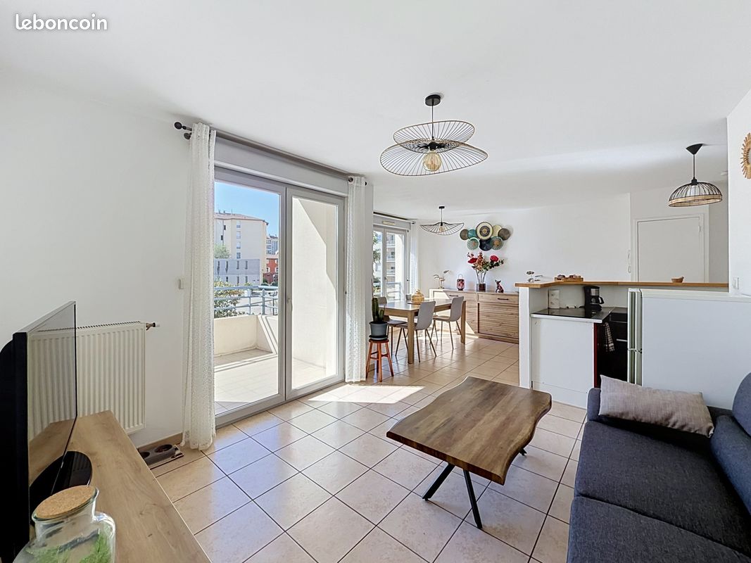 Appartement 3 pièces 68 m² · à Villefranche-sur-Saône · 68 m² · 208 000 €