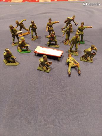 Lot 9 Figurines Miniajouet Soldats Commando Français Plastique 1/32 Occasion