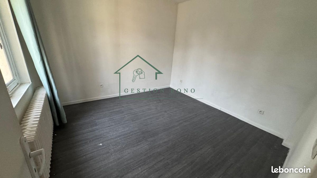 Appartement 4 pièces 105 m² - Locations