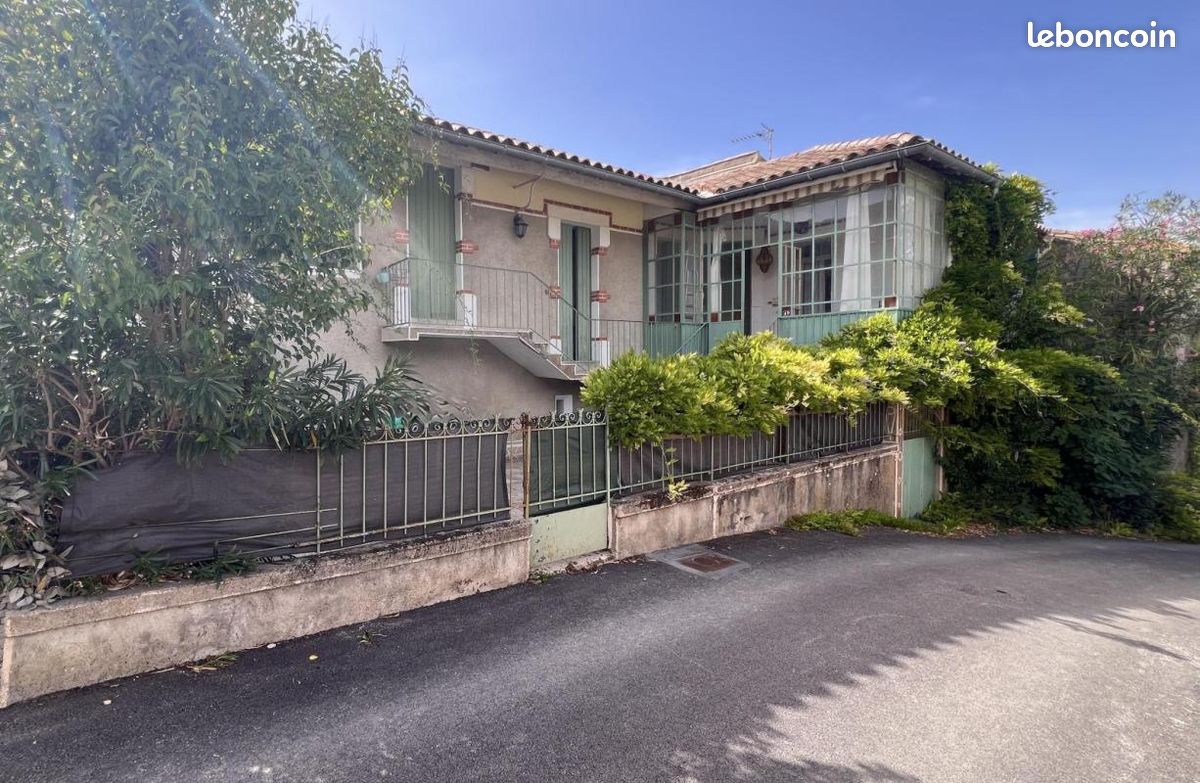 Maison 7 pièces 200 m² · à Orthoux-Sérignac-Quilhan · 200 m² · 244 000 €