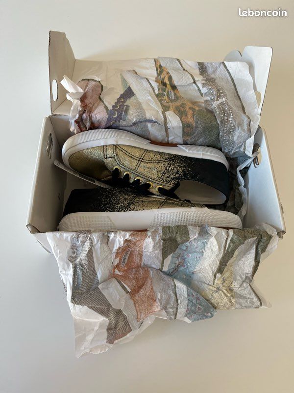 Chaussure superga taille 36 neuve (image 6)