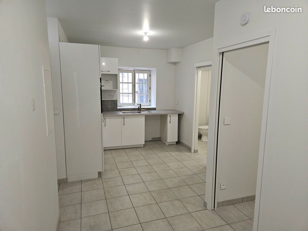 Appartement 1 pièce 23 m² · à Brive-la-Gaillarde · 23,3 m² · 570 €/mois