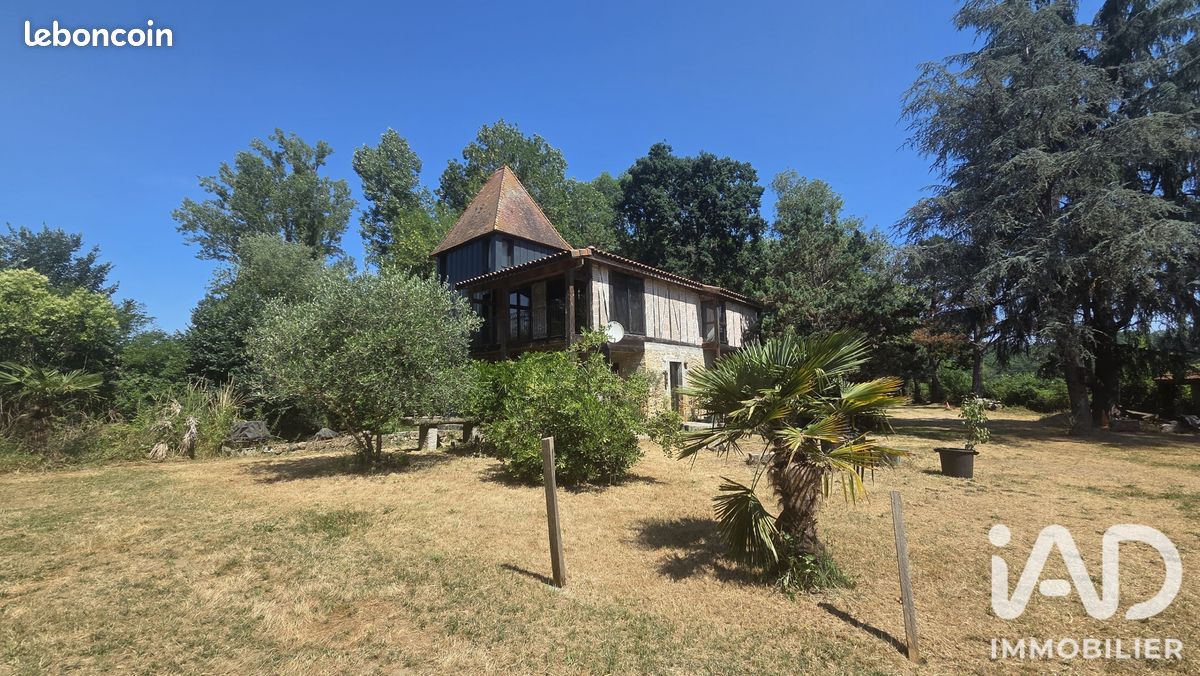 Maison 4 pièces 167 m² · à Haget · 167 m² · 273 000 €