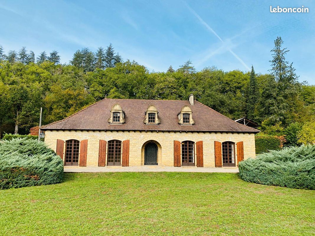 Maison 5 pièces 170 m² · à Cahors · 170 m² · 250 000 €