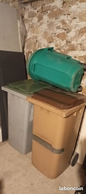 Petit conteneurs poubelles (image 1)