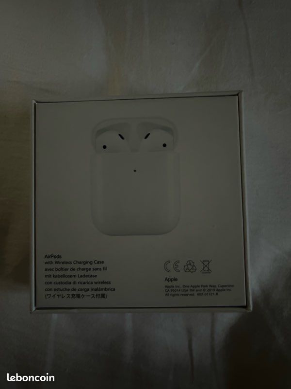 Airpods (image 5)