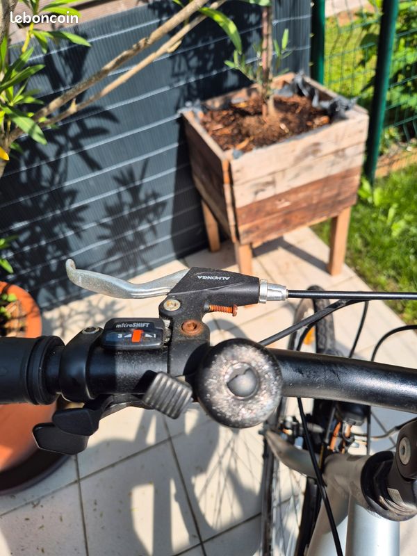 Je vends mon vélo (image 2)