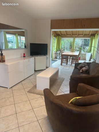 Maison à vendre à Ambès ,économe en énergie, panneaux solaires et pompes à chaleur neuves