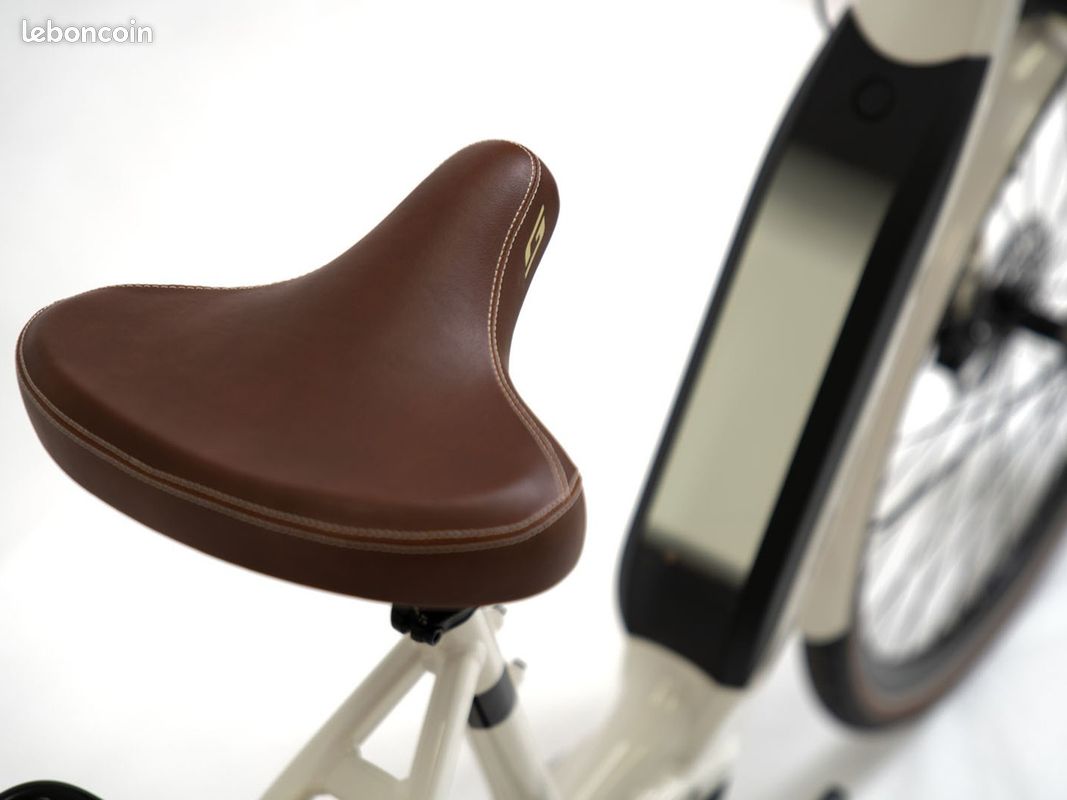 GRANVILLE e-Absolute 34 Bosch Active Line 400WH Pearl Ivory 2024 Couleur - Blanc, Taille - M (image 3)
