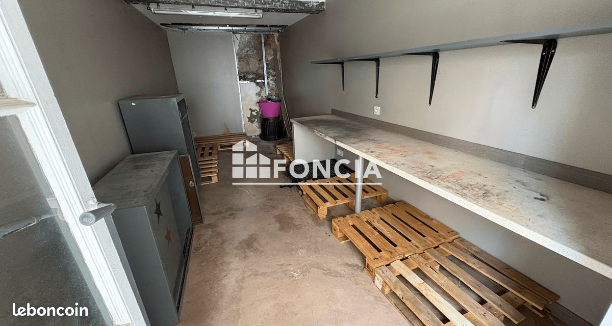 Cellar · au Beausset · 12 m² · 83 €/mois
