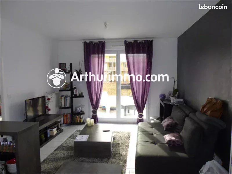 Appartement 2 pièces 34 m² · à Lieusaint · 34 m² · 732 €