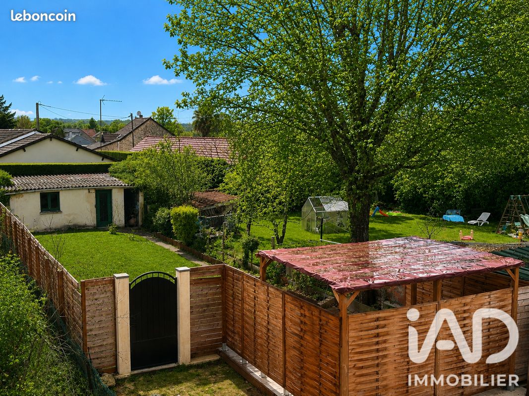 Appartement 3 pièces 53 m² · à Dammarie-les-Lys · 53 m² · 990 €