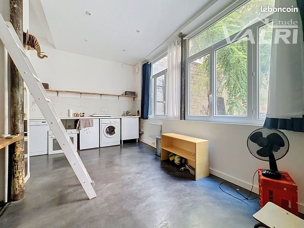 Appartement 1 pièce 27 m² · à Paris · 27 m² · 245 053 €