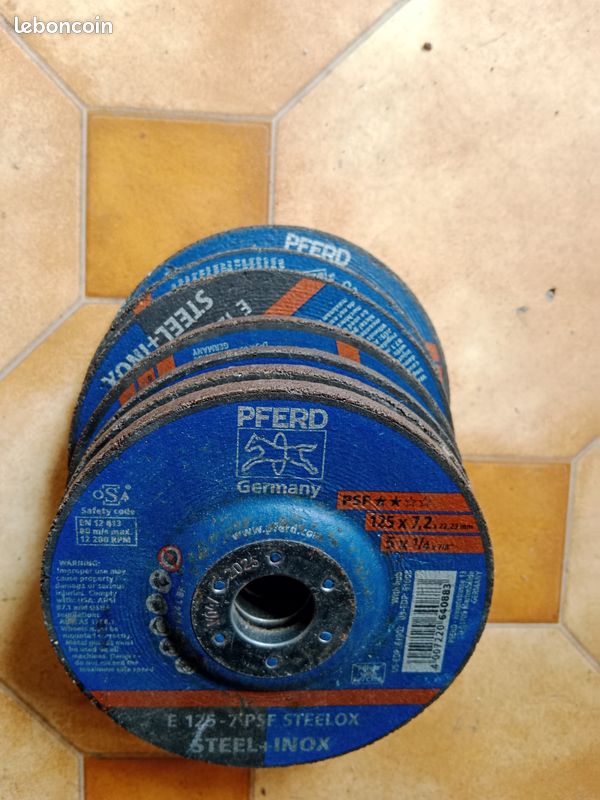 Éperons BR Epsom Avec Grand Disque Et Protecteurs - Taille 35, Acier Inoxydable Avec Protections Caoutchouc