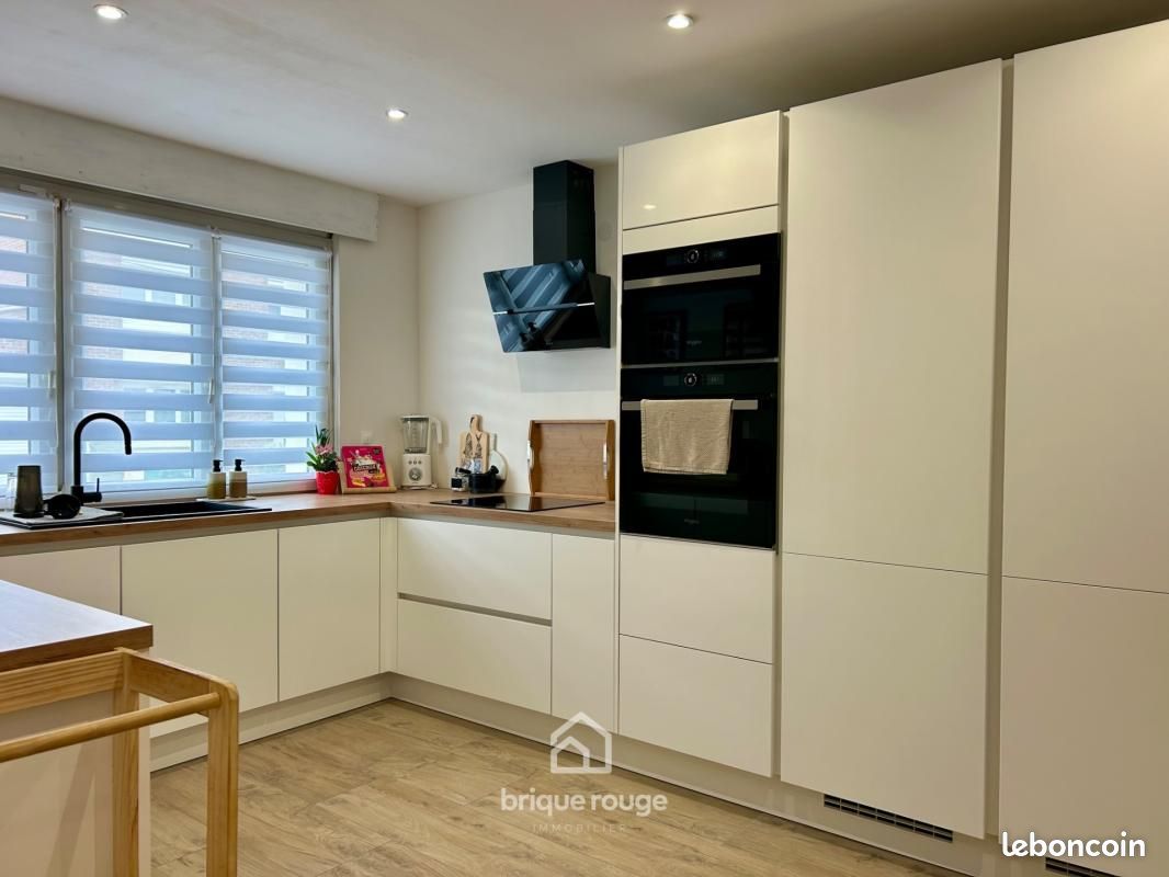 Maison 4 pièces 123 m² · à Sainghin-en-Weppes · 123 m² · 279 000 €