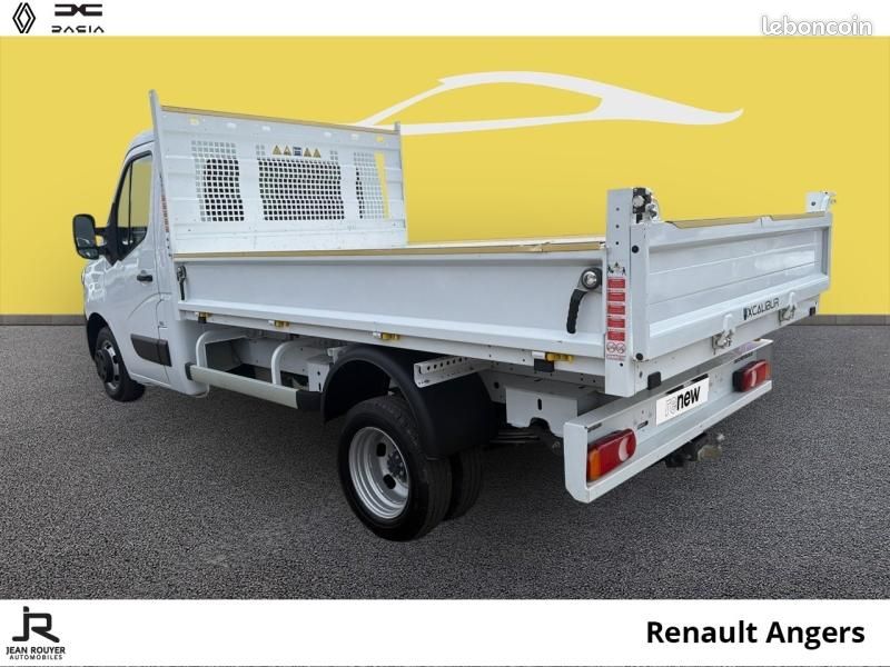 Renault Master CCb RJ3500 L2 2.3 Blue dCi PAF AR court 130ch Confort 29570 HT (image 3)