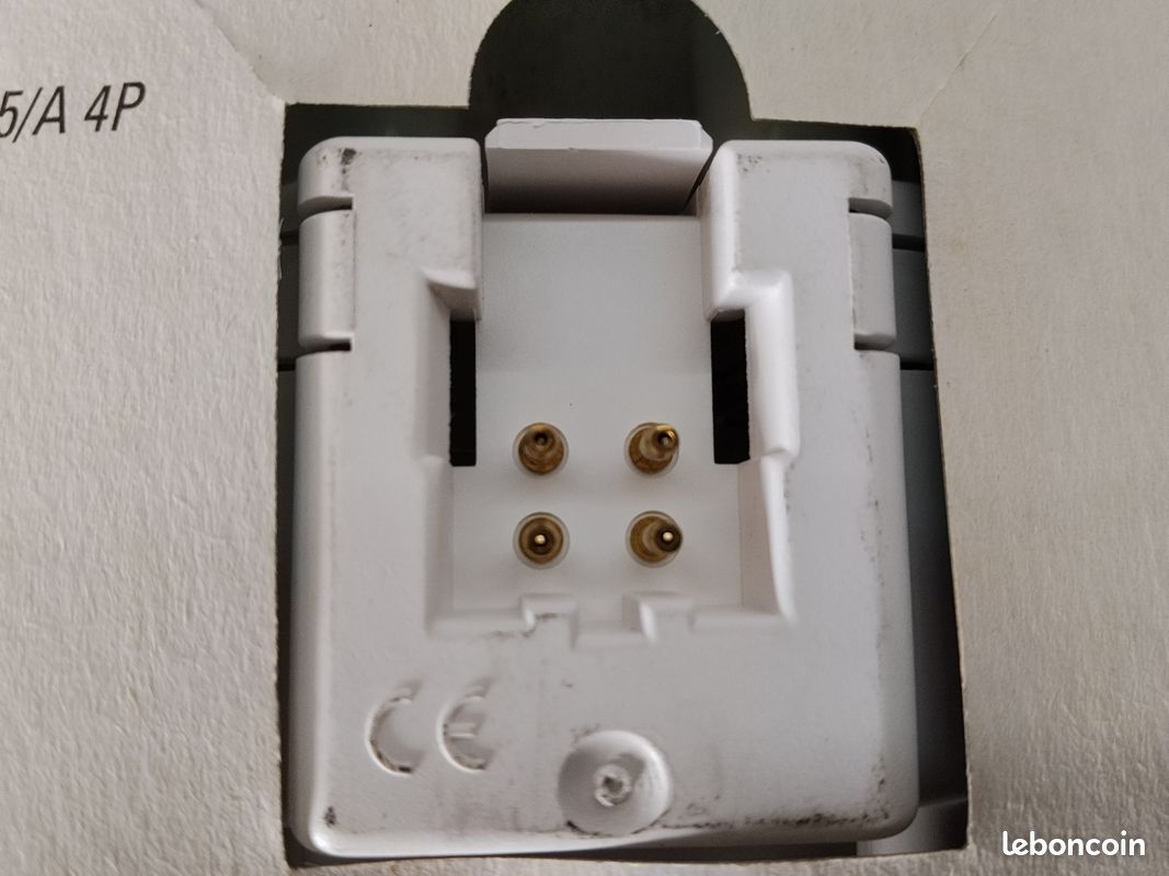 4 X 38 W 2D GR10Q 4 Broches Lampe Ampoule à économie D'énergie Blanc Chaud 3500 K 10 000 Heures 4 X 38 W 2D GR10Q 4 Broches Lampe Ampoule à économie D'énergie Blanc Chaud 3500 K 10 000 Heures