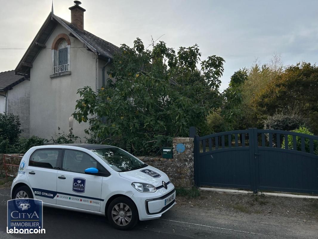 Maison 3 pièces 76 m² · à Saint-Yrieix-la-Perche · 76 m² · 647 €/mois