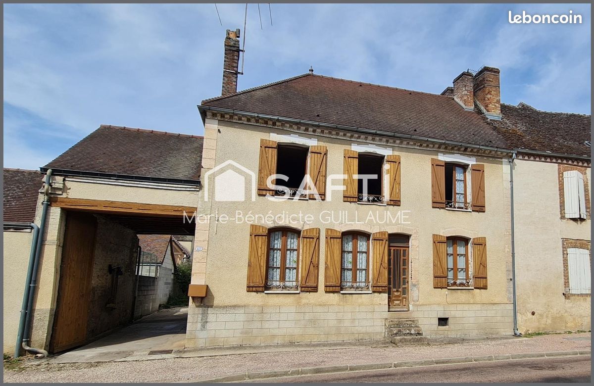 Maison 7 pièces 129 m² · à Rigny-le-Ferron · 129 m² · 102 000 €